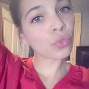 Meet your Posher, Tabatha